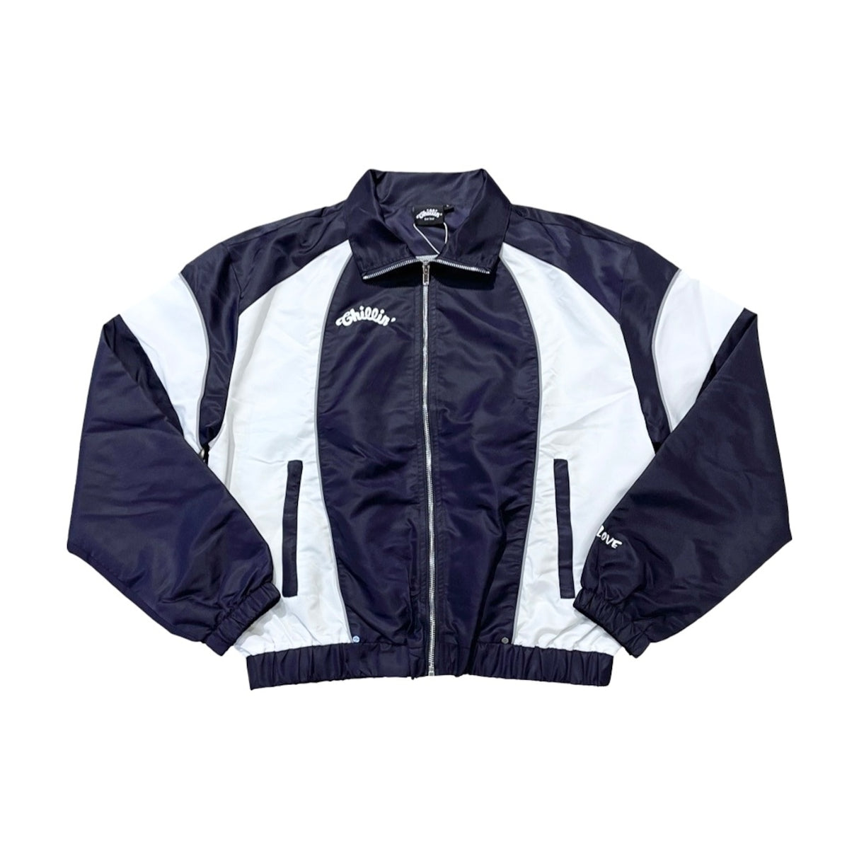 CHILLIN' -NYLON SET UP-