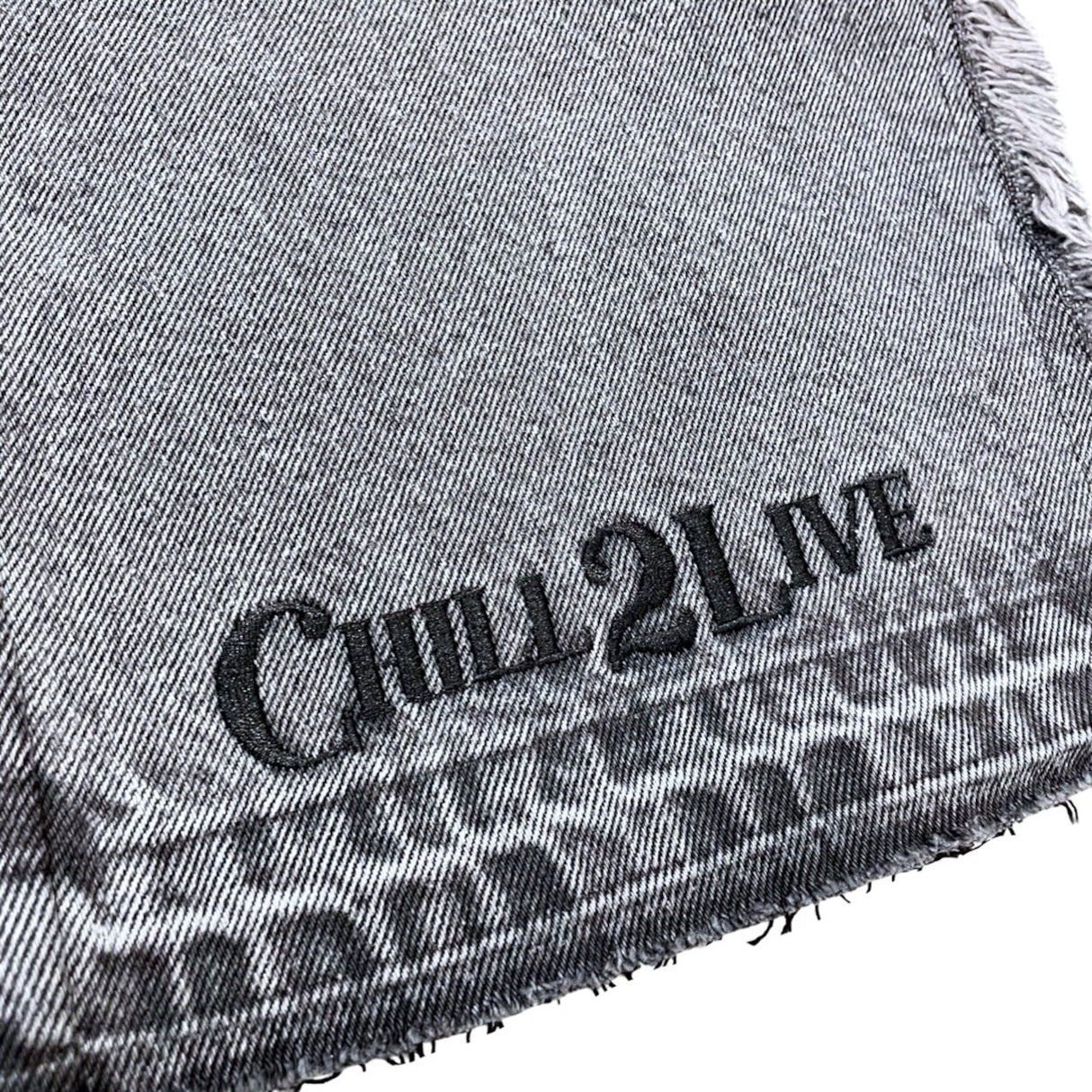 CHILLIN' -Break Denim Pants-