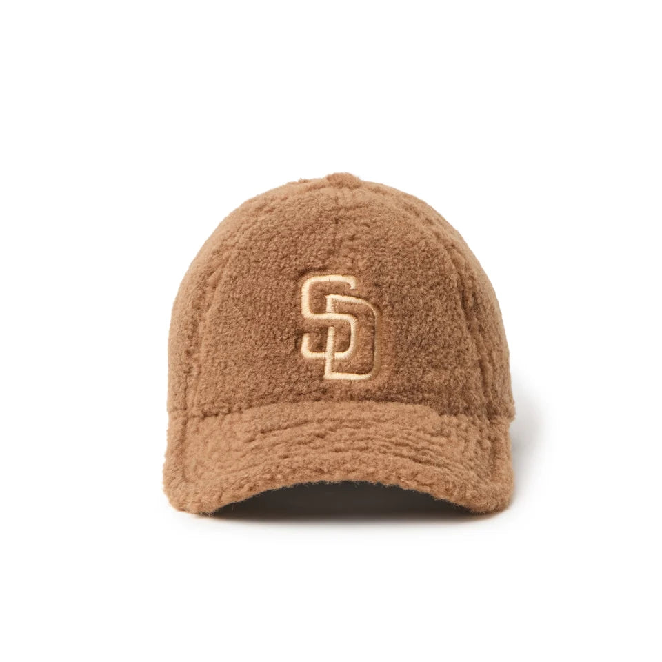 NEW ERA 9TWENTY Boa Fleece サンディエゴ・パドレス ブラウン【15137224】