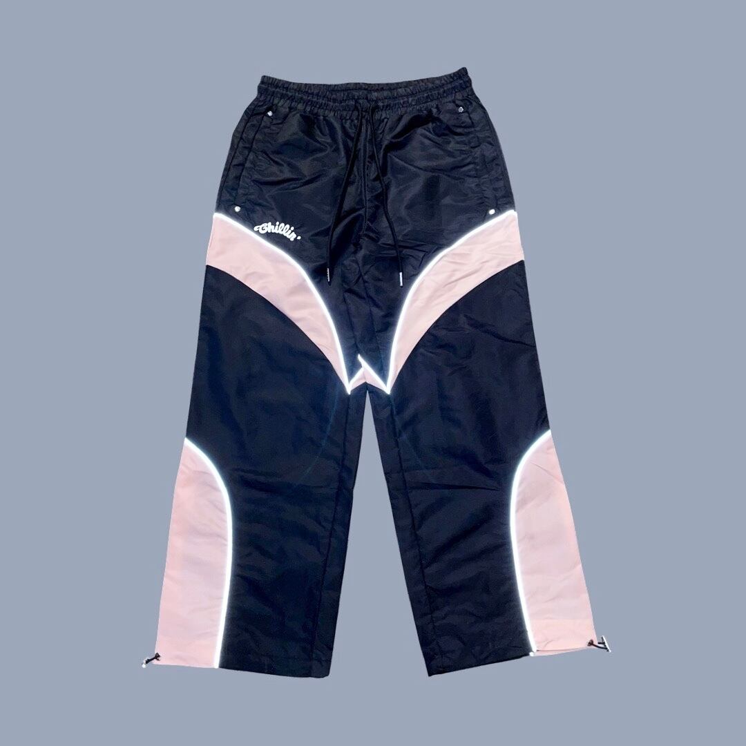 CHILLIN' -NYLON SET UP-