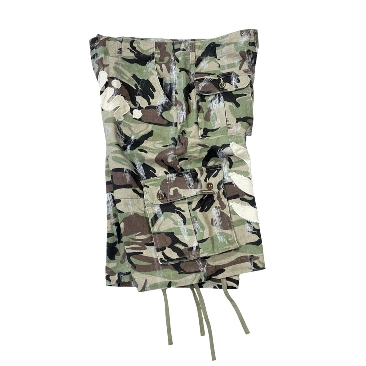 CHILLIN' -Camo Cargo Shorts-