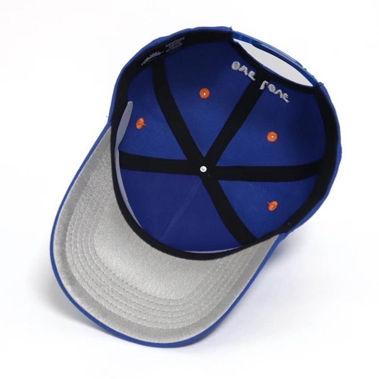 CHILLIN' -EAGLE CAP-