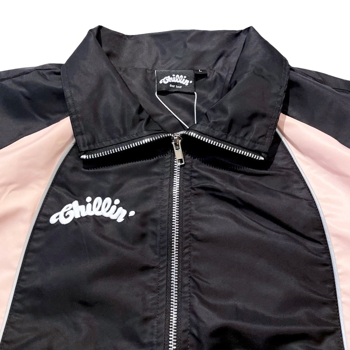 CHILLIN' -NYLON SET UP-