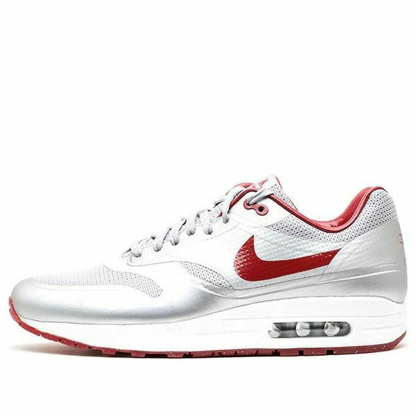 Nike Air Max 1 HYP QS "Silver Deep Red"/ナイキ エアマックス 1 HYP QS "シルバー ディープ レッド"/633087-006