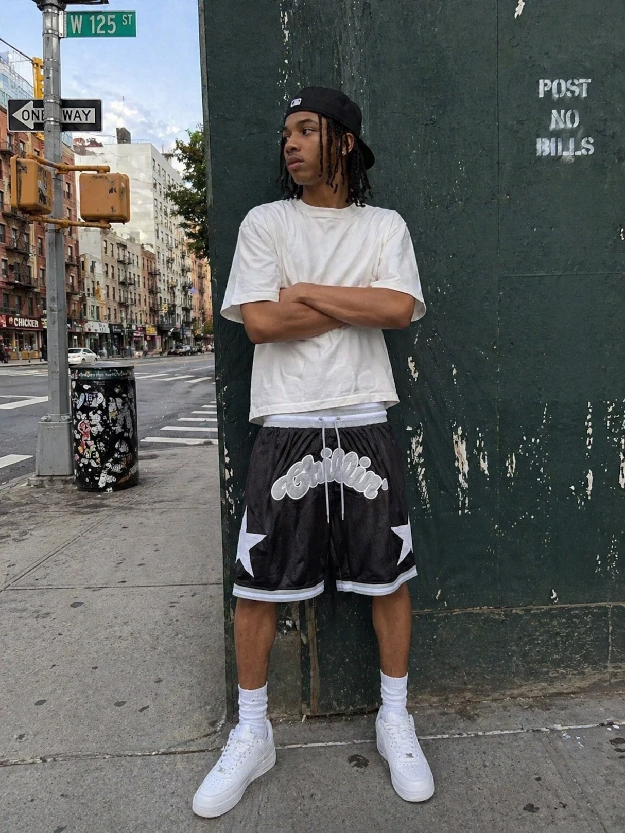 CHILLIN' BASKETBALL SHORTS