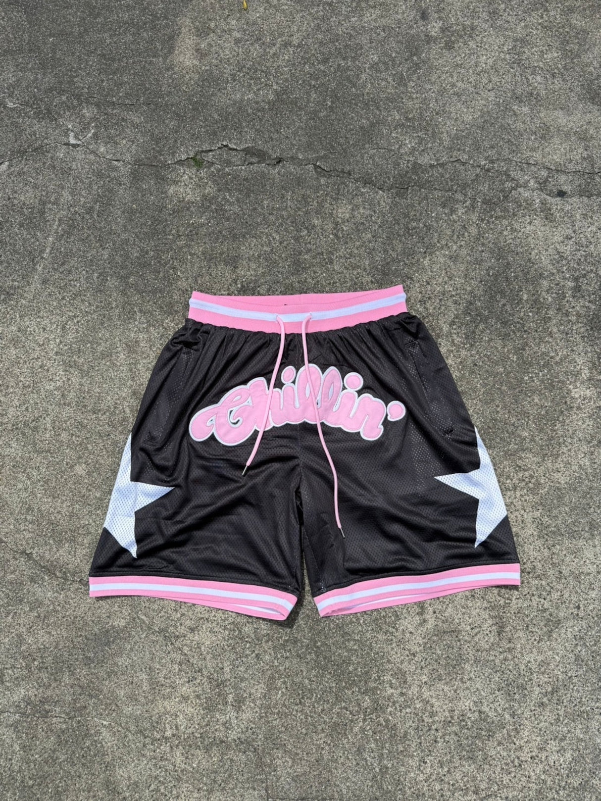 CHILLIN' BASKETBALL SHORTS