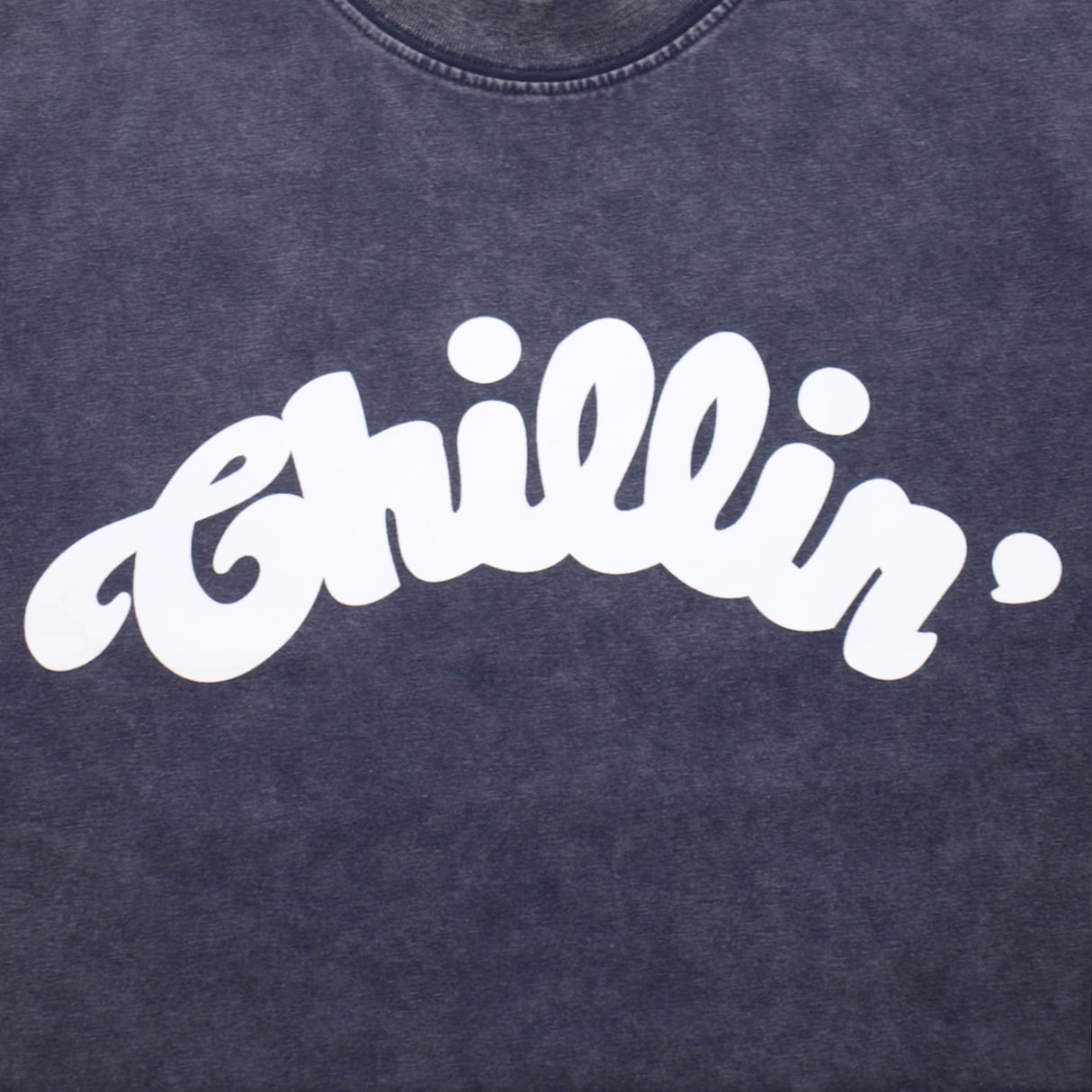 CHILLIN' Women's Big Logo Pigment Cropped S/Tee