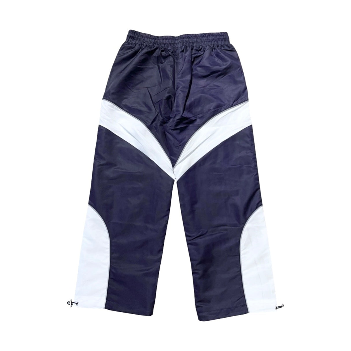 CHILLIN' -NYLON SET UP-