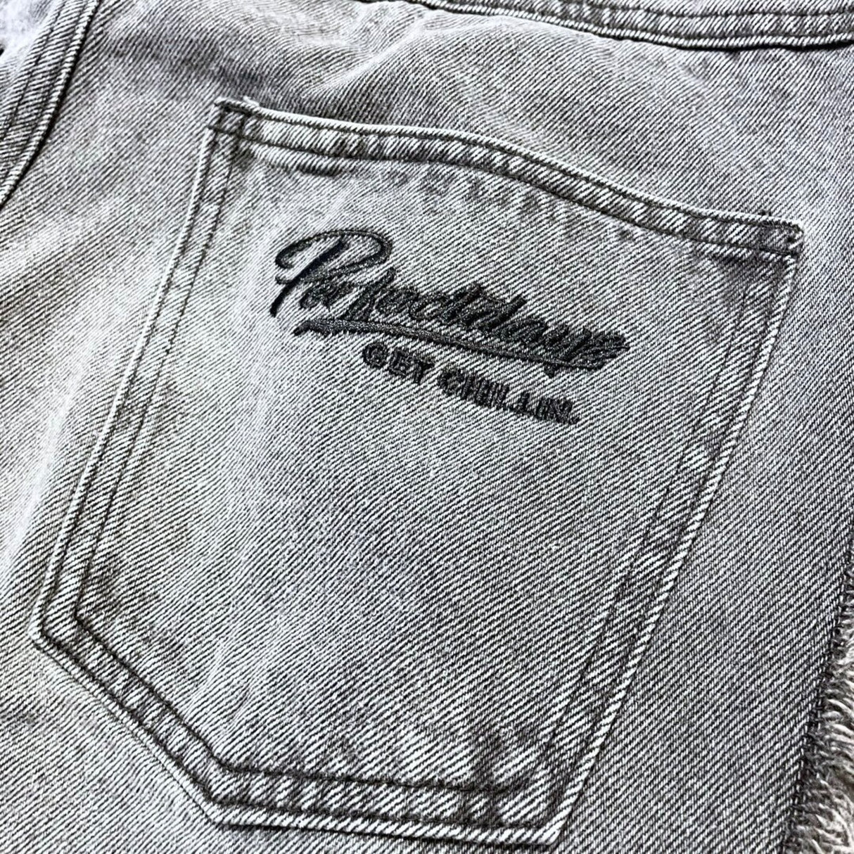 CHILLIN' -Break Denim Pants-