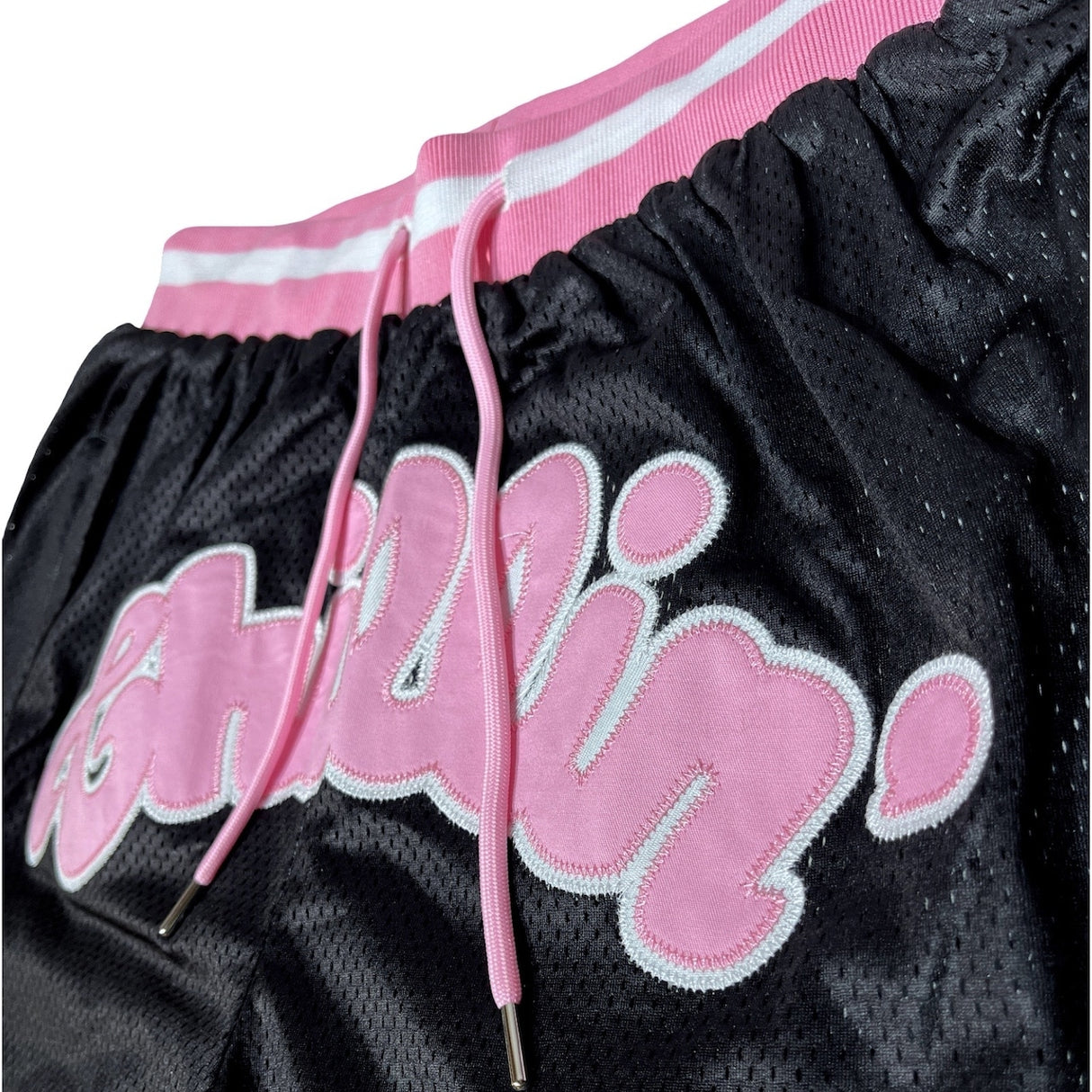 CHILLIN' BASKETBALL SHORTS