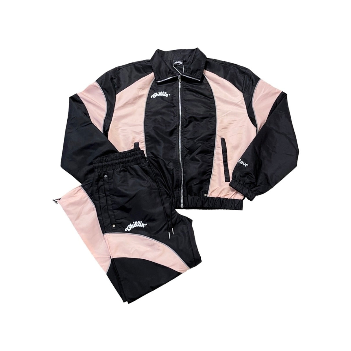 CHILLIN' -NYLON SET UP-