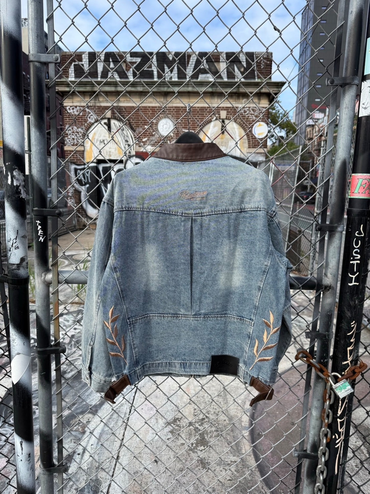 CHILLIN' -Single Denim Jacket -