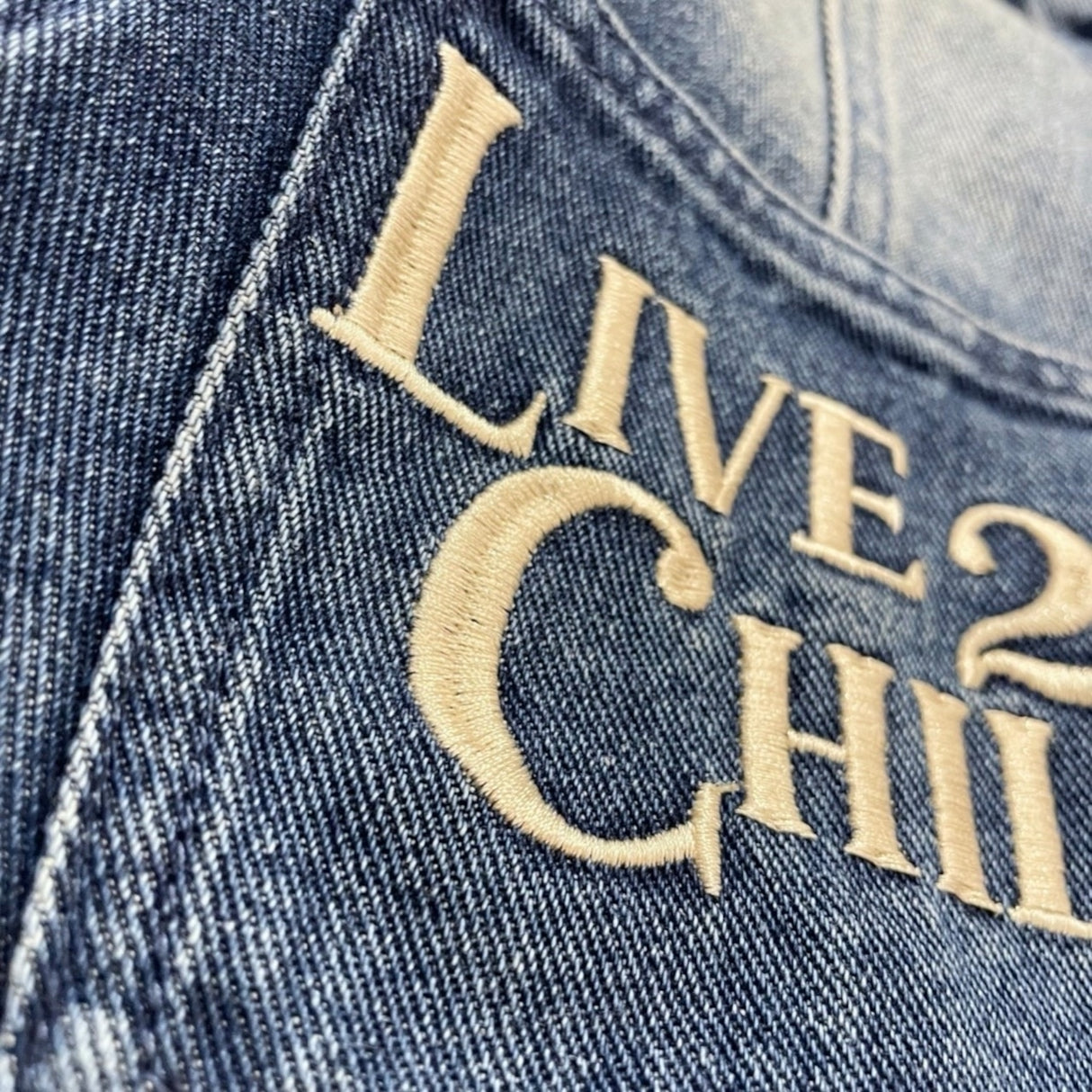 CHILLIN' -Break Denim Jacket- Blue