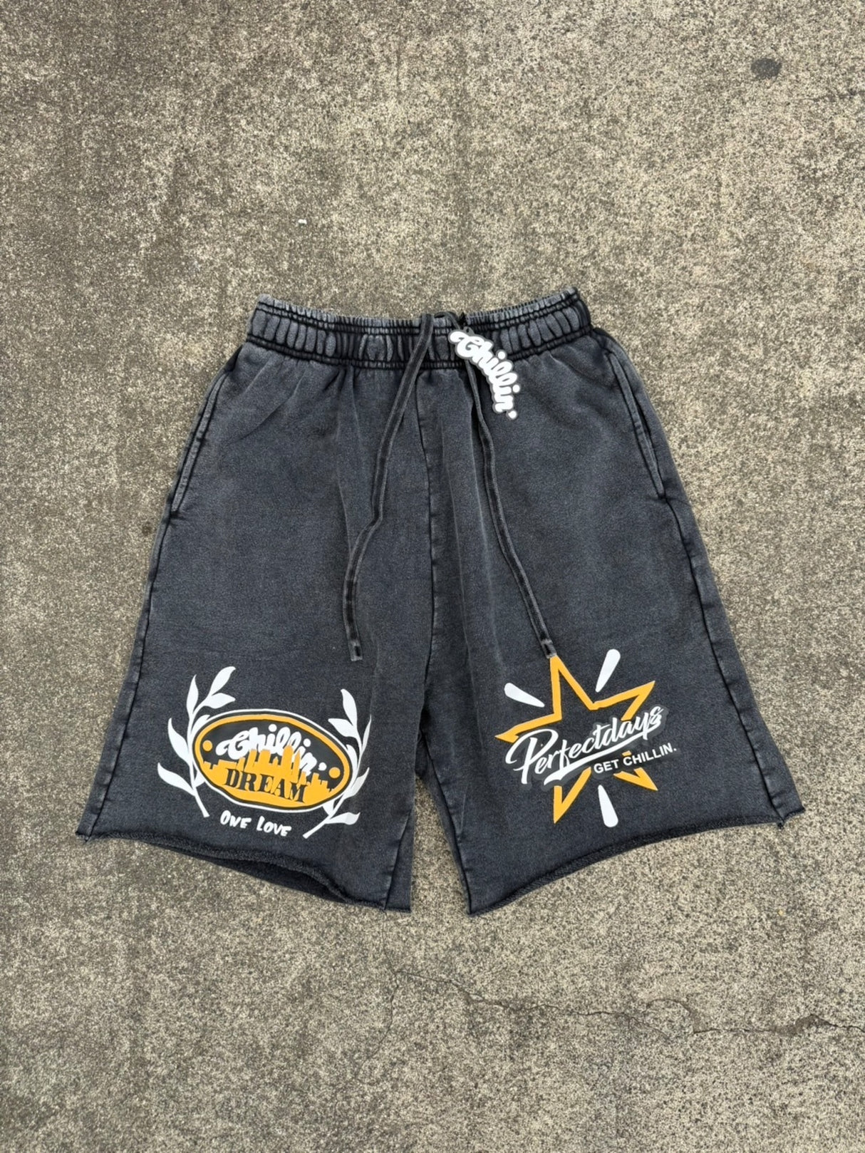 CHILLIN' Star Sweat Shorts-