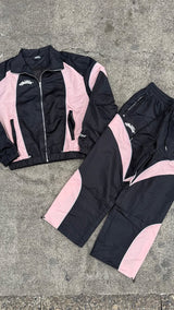 CHILLIN' -NYLON SET UP-