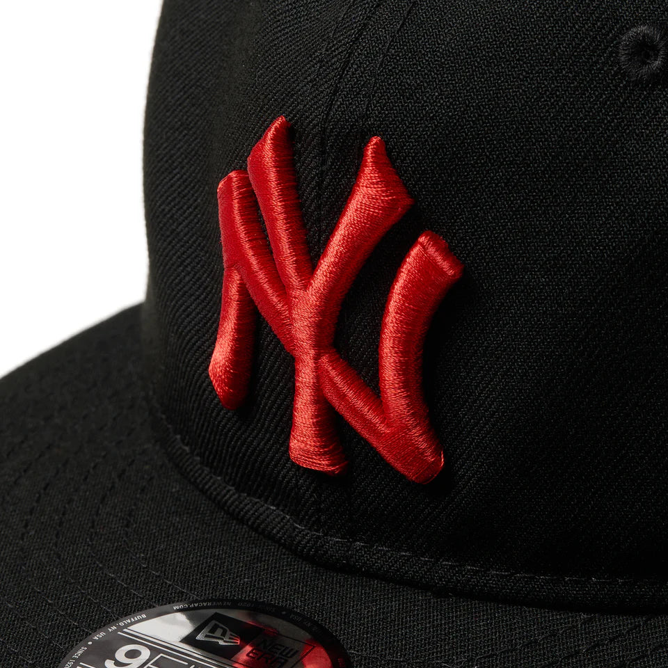 キッズ Youth 9FIFTY Color Variation ニューヨーク･ヤンキース ブラック ラディアントレッド【14671574】