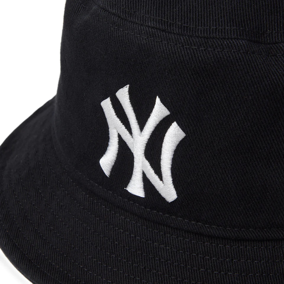 NEW ERA バケット01 MLB Damaged Denim ニューヨーク・ヤンキース ブラック【14744774】