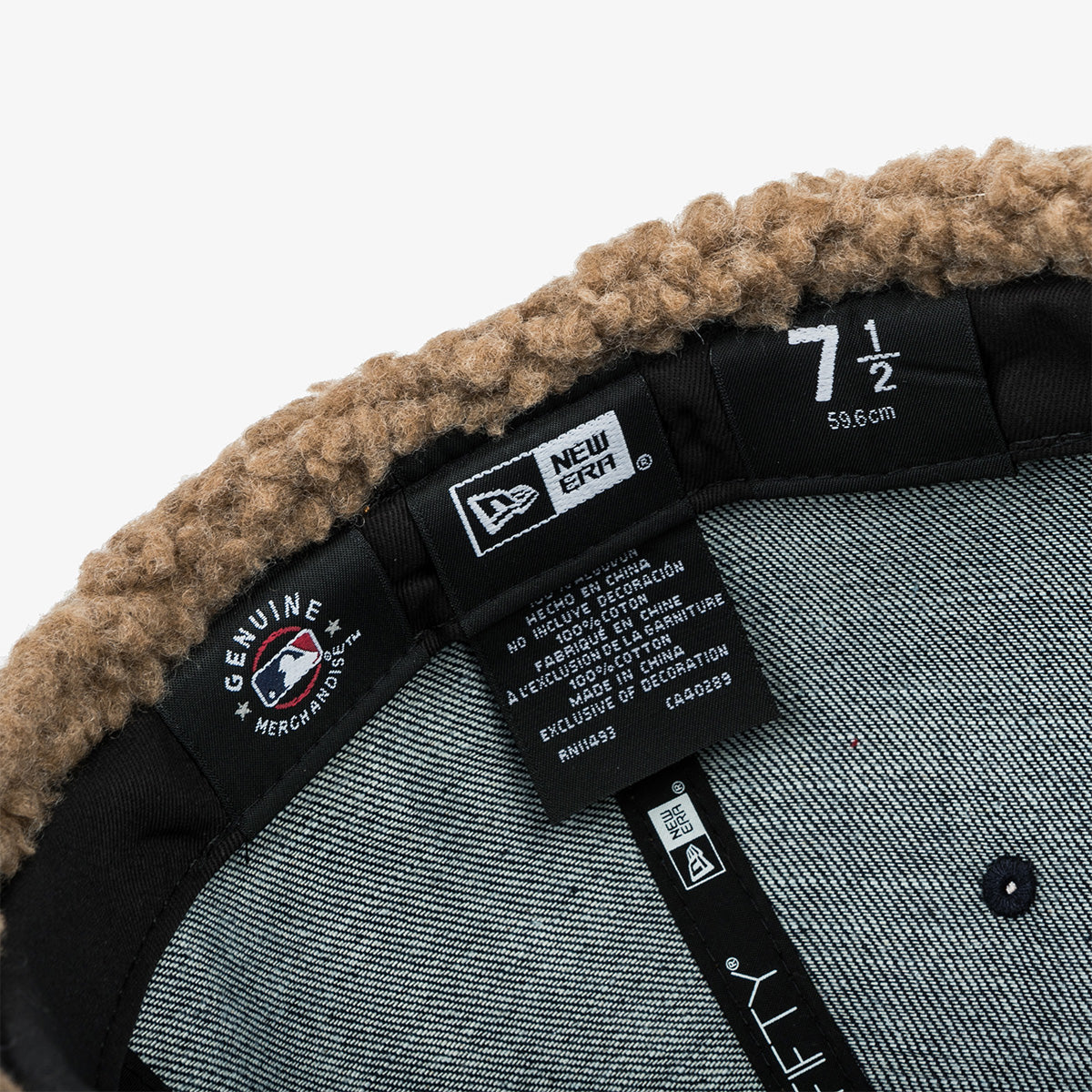 【海外買付品】59FIFTY MLB ニューヨーク ヤンキース デニム ドッグイヤーフィティッドキャップ ネイビー
