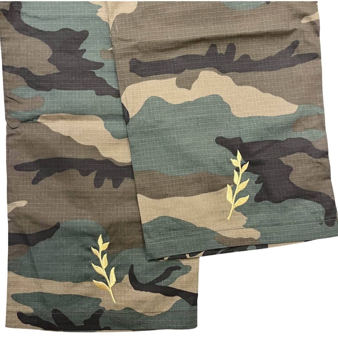 CHILLIN' -Camo Cargo Pants-