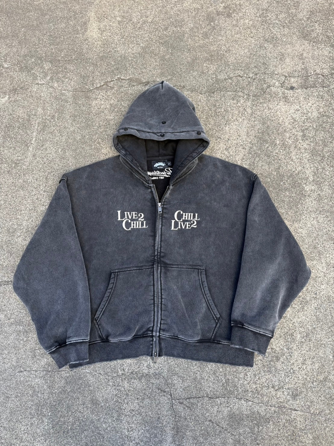 CHILLIN' -Removable Fur Zip Hoodie-