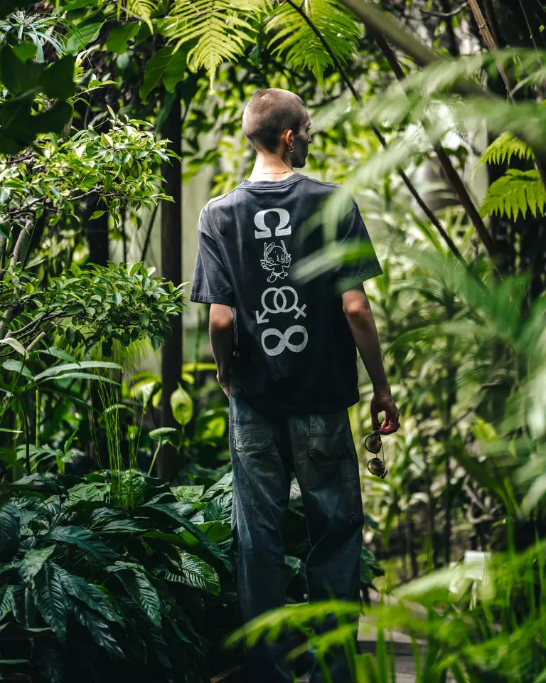 ©SAINT M×××××× SM-HR8-0000-008 / SS TEE / CANDLE / BLACK / Tシャツ