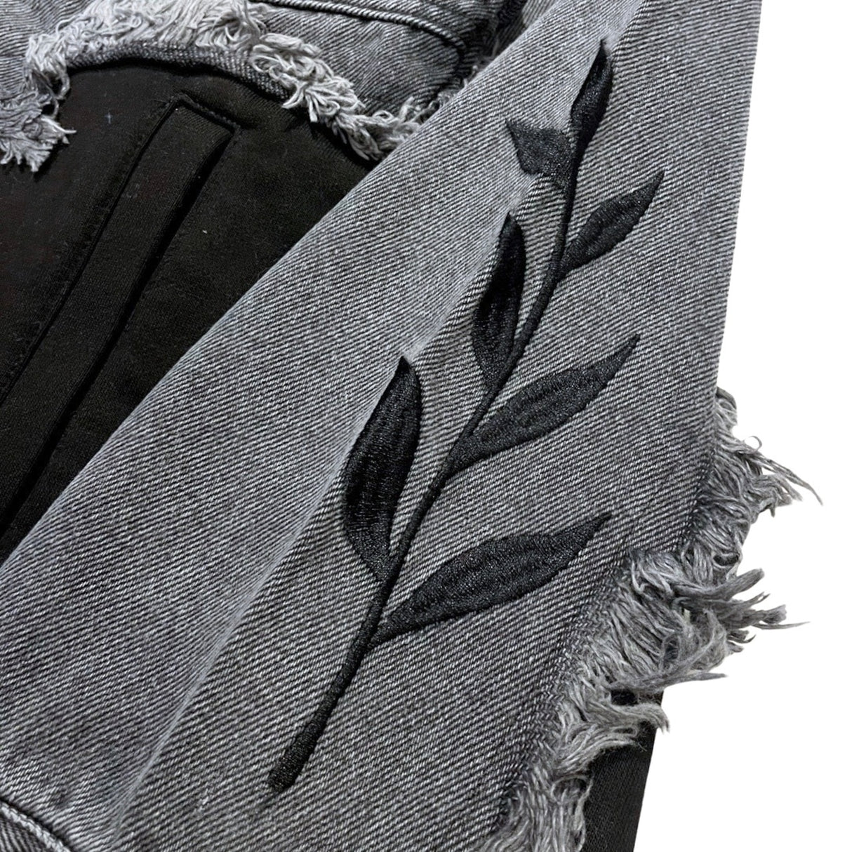 CHILLIN' -Break Denim Jacket-